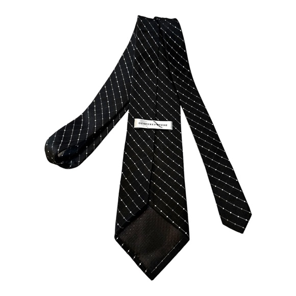 Geoffrey Beene Silk Tie 56 1/4 x 3 3/4” Black with Dots - Picture 4 of 11